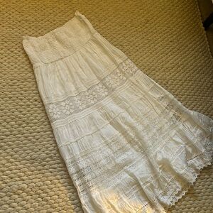 White smart strapless, midi dress